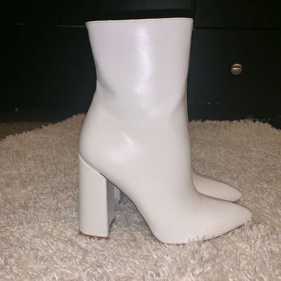 Boohoo Shoes - White Ankle Boots